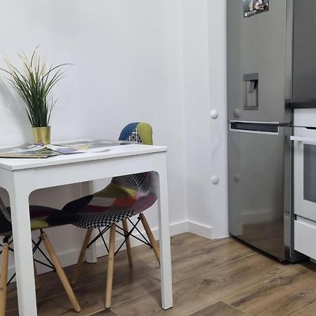 דירות אוסטקה Apartament 11 Listopada מראה חיצוני תמונה