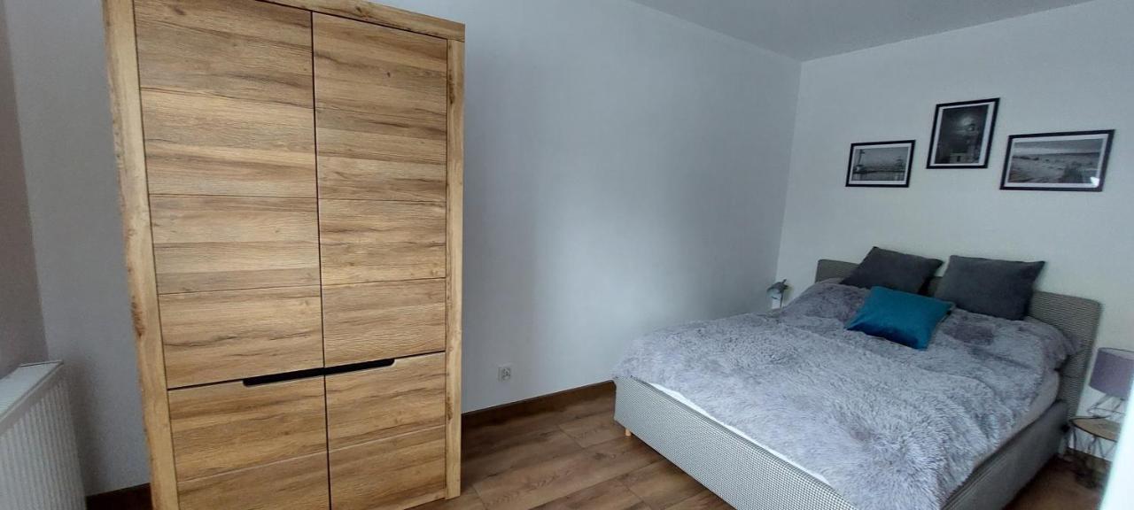 דירות אוסטקה Apartament 11 Listopada מראה חיצוני תמונה