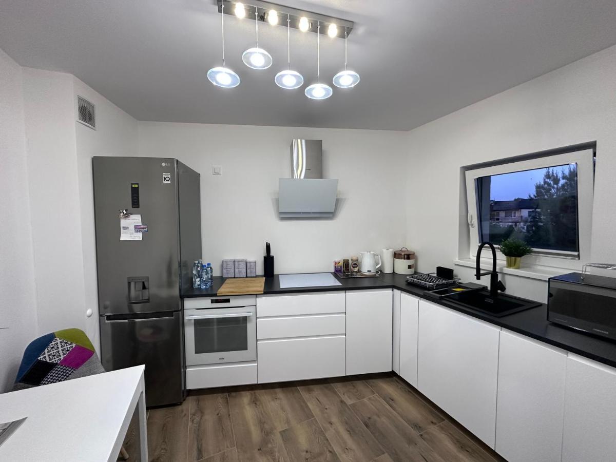 דירות אוסטקה Apartament 11 Listopada מראה חיצוני תמונה